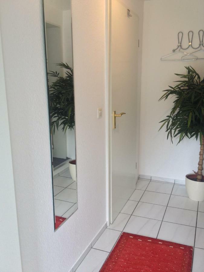 Messewohnung Duesseldorf-Nord Bagian luar foto